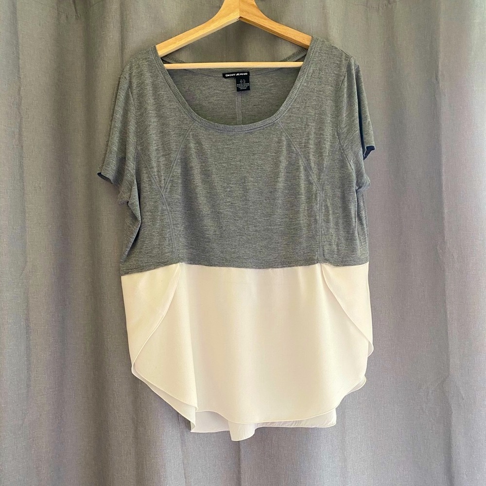 DKNY Mixed Media Shortsleeved Shirt NWOT XL